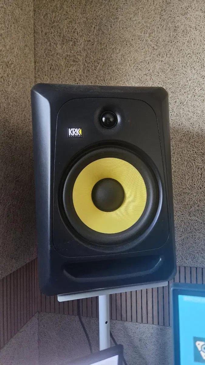 (급처)KRK CLASSIC 8 1조